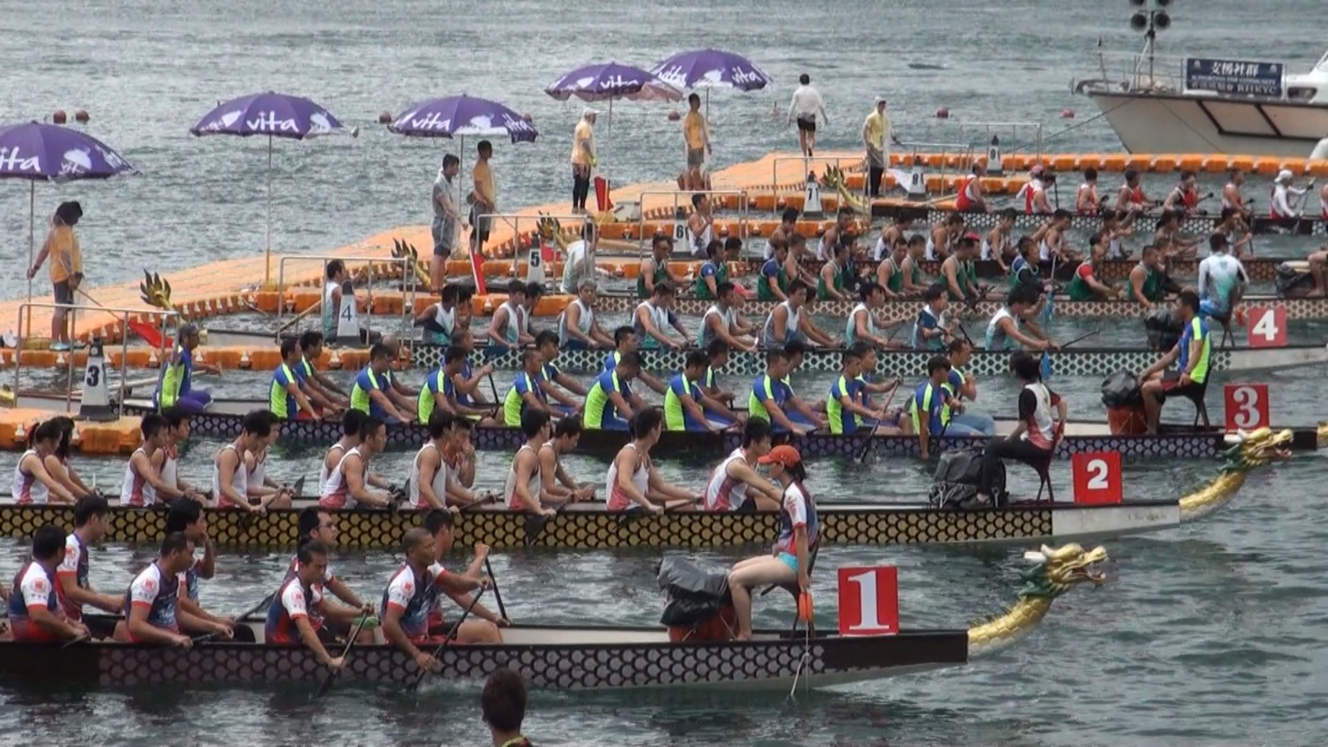 但裁判泰勒